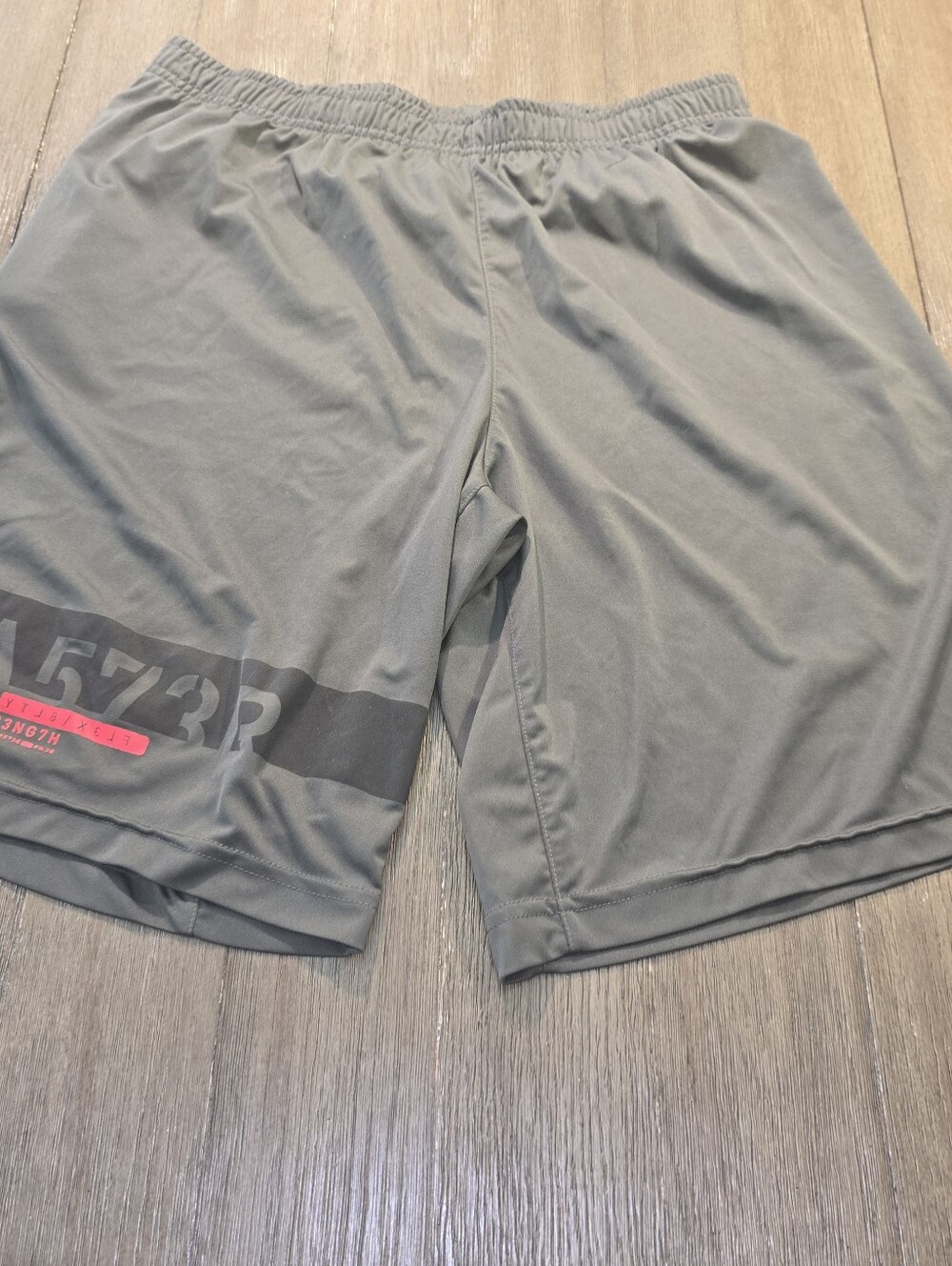 Reebok Sz. Large Army Green Athletic Shorts